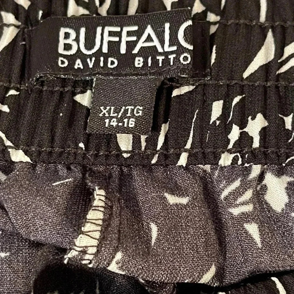 DAVID Bitton’s BUFFALO Soft‎ Pant in Black and White - Picture 8 of 13